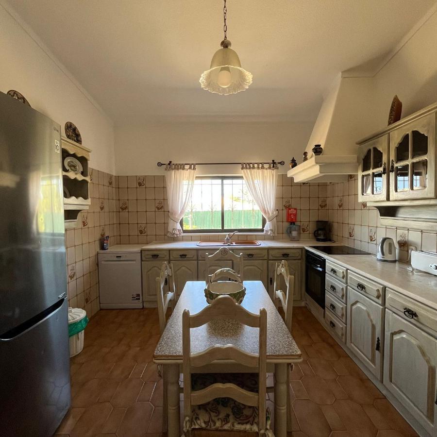 Villa Paraiso - 4 Bedrooms And Pool Albufeira Luaran gambar