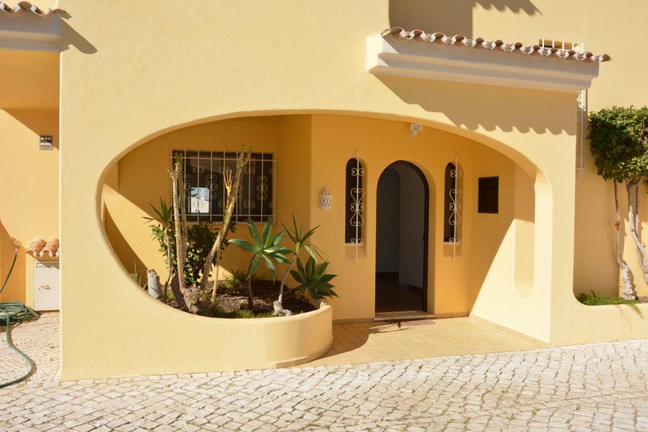 Villa Paraiso - 4 Bedrooms And Pool Albufeira Luaran gambar